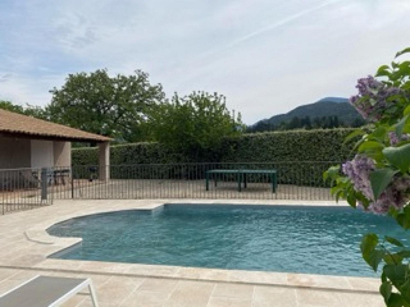 Villas De La Ferme Du Gros Noyer Malaucène Exterior foto